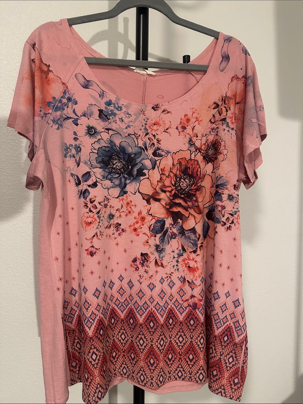 Brittany Black Pink Floral Short Sleeve Tunic with Blue Accents